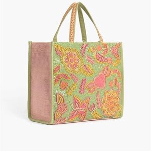 NWT America and Beyond Tote